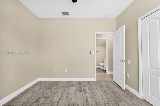 Building Photo - 2784 SW 129th Terrace