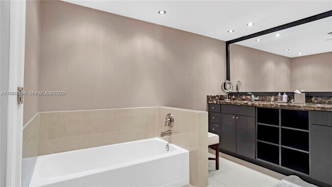 Building Photo - 19707 Turnberry Way