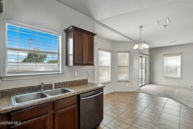 Building Photo - 4746 Joseph Rodriguez Dr
