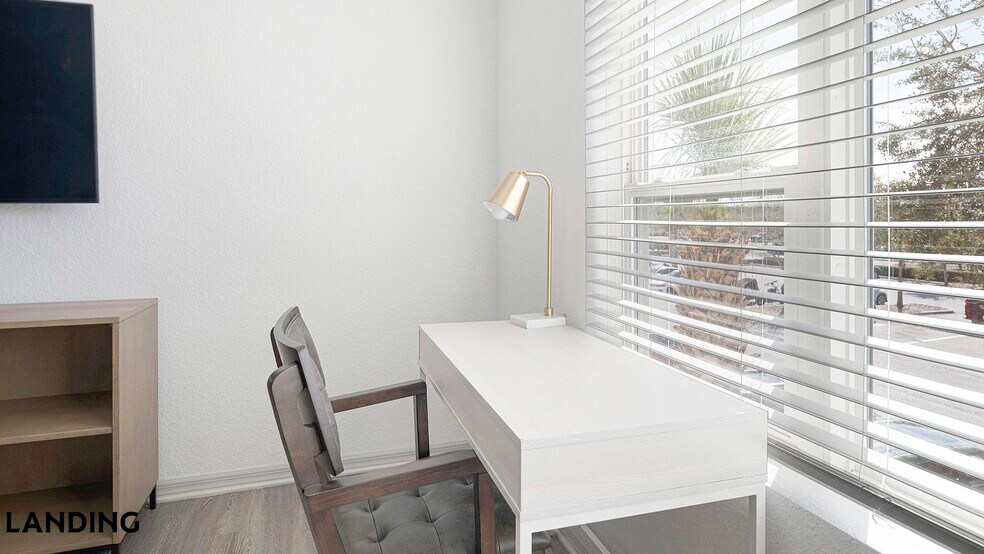 Building Photo - 9301 Summit Centre Way