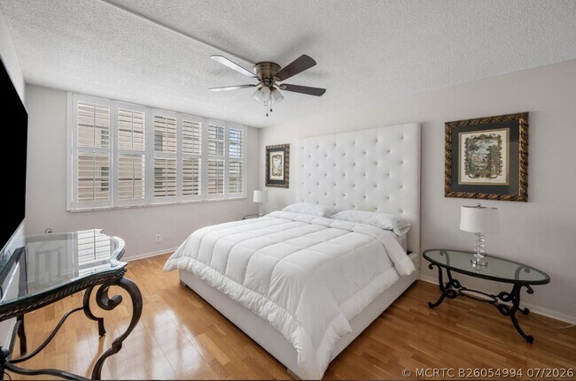 Building Photo - 3570 S Ocean Blvd