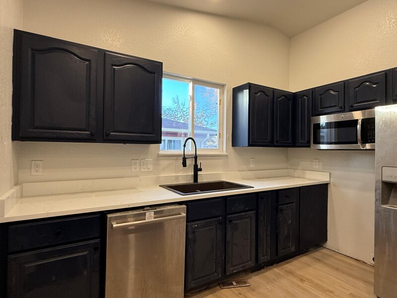 Building Photo - 5531 W Louisiana Ave