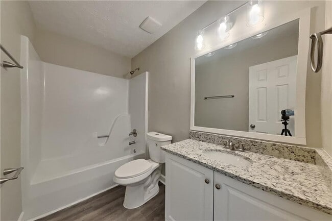 Building Photo - 3510 Ivy Crest Way