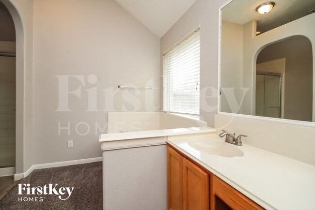 Building Photo - 6214 Diamond Rock Dr