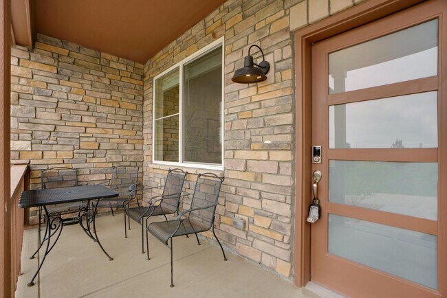 Building Photo - 13838 Vispo Wy