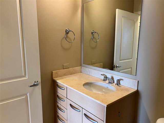 Building Photo - 1200 Main St