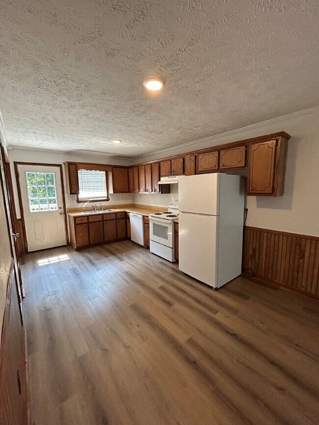 Building Photo - 1019 Wesley Cove