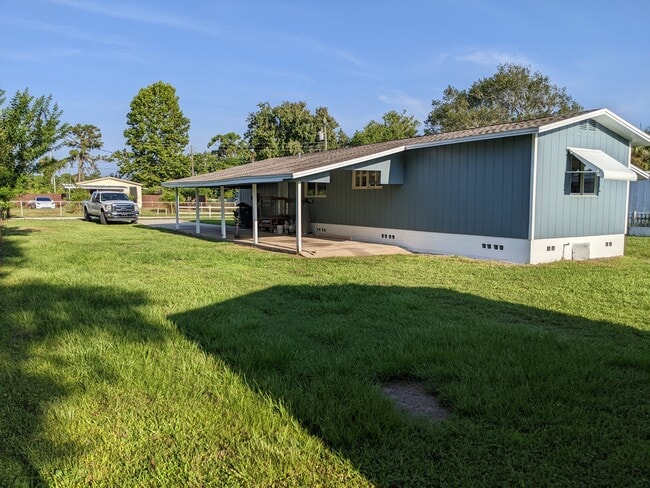 Building Photo - 367 Beehive Dr