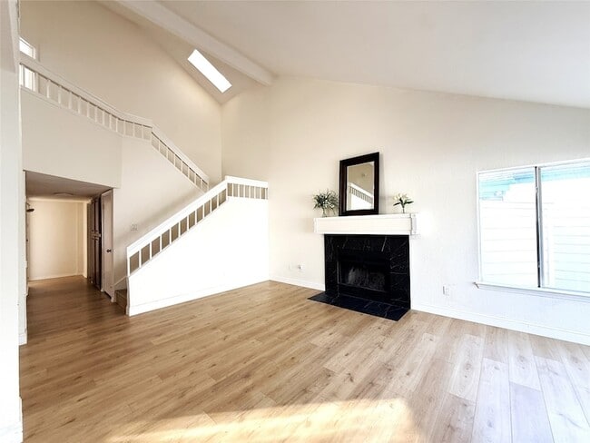 Building Photo - 4243 Timberglen Rd