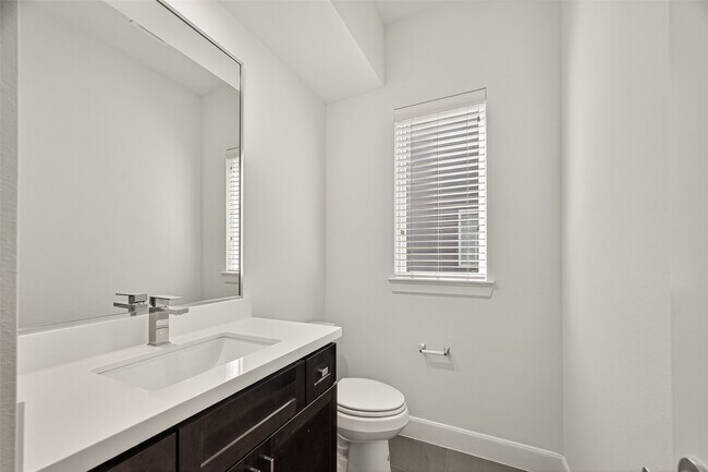 Building Photo - 1735 Eado Point Ln