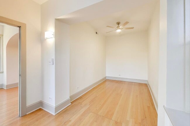 Building Photo - 6146 S Evans Ave