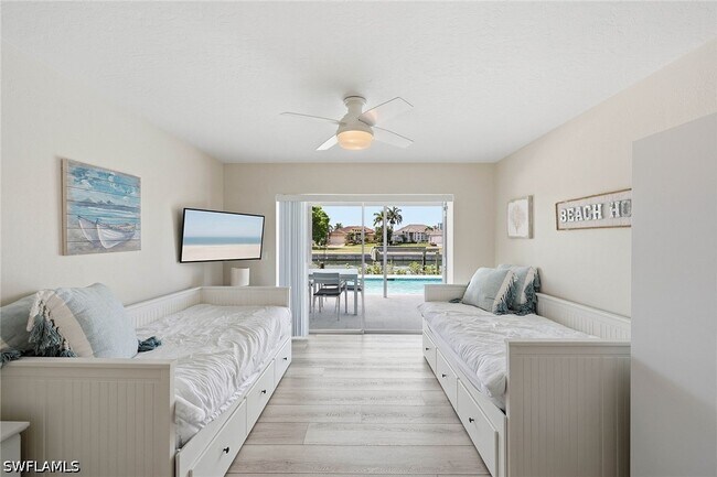 Building Photo - 799 Caribbean Ct
