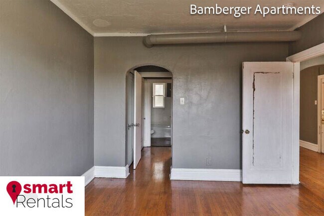 Building Photo - 3864 Bamberger Ave