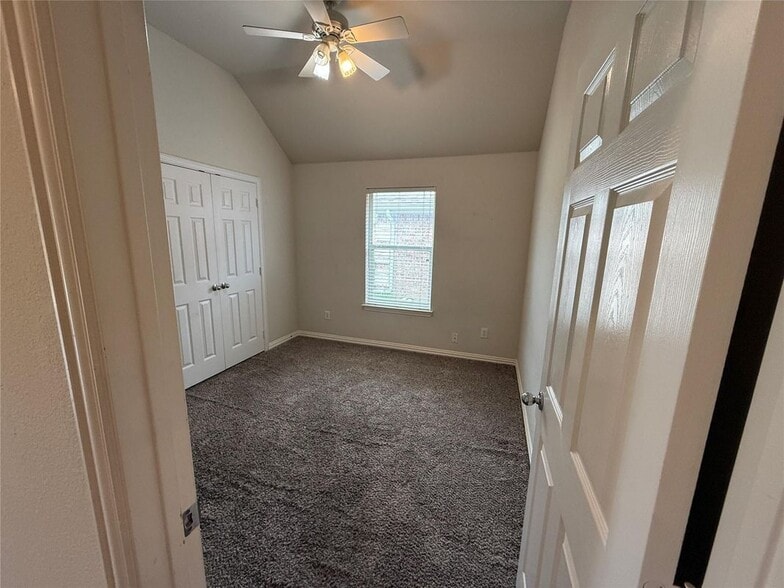 Building Photo - 7341 Chambers Ln
