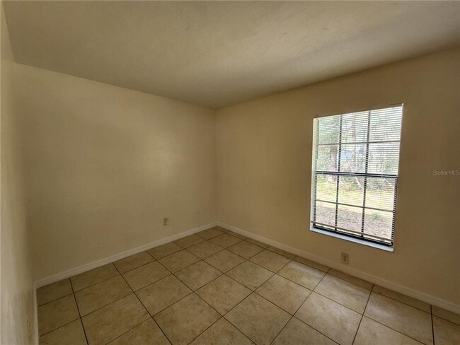 Building Photo - 6140 NW 26th St