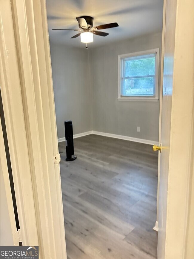 Building Photo - 2728 Bob O Link Dr