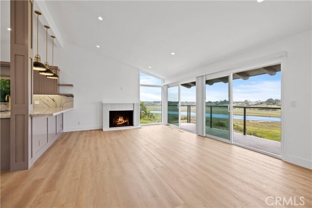Building Photo - 2635 Vista Ornada