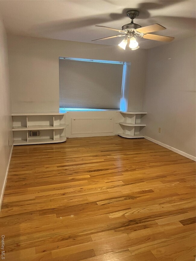 Building Photo - 12 The Rise