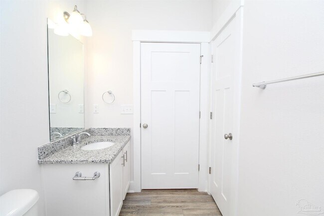 Building Photo - 10988 Coues Dr