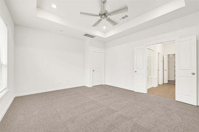 Building Photo - 17115 Bluebonnet Creek Trl