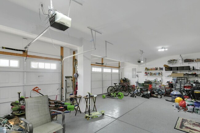 Building Photo - 1012 Parker Ln