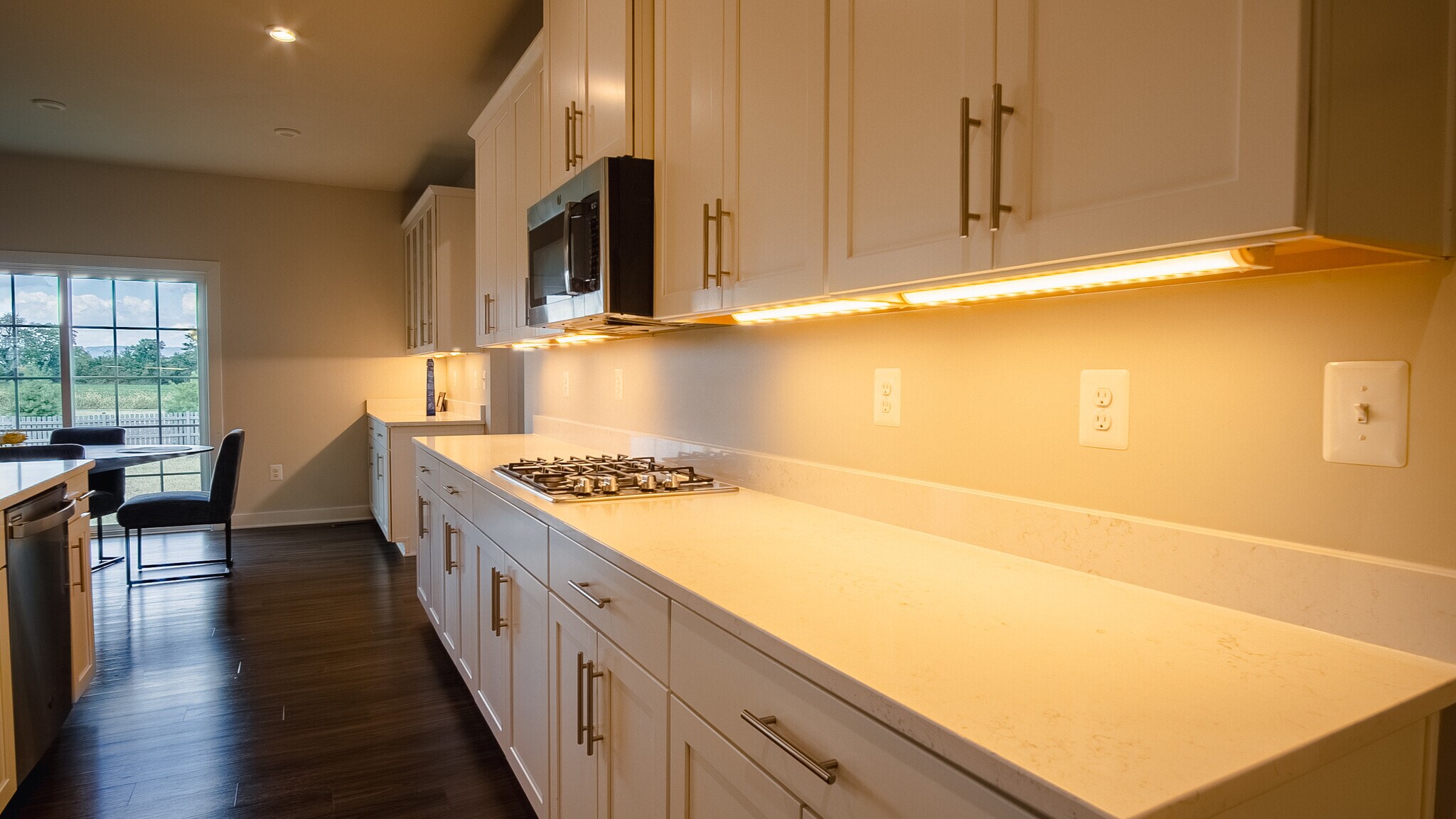 Building Photo - 244 Vis Gln Rd