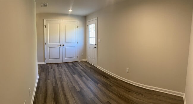 Building Photo - 2231 Fathom Wy