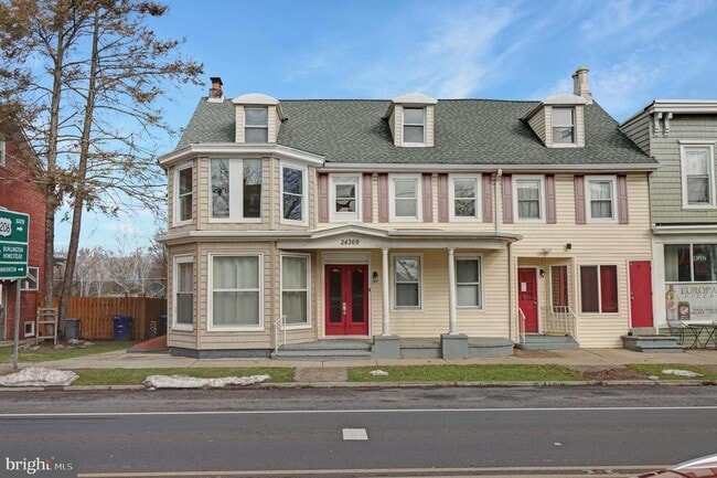 Building Photo - 24369 W Main St