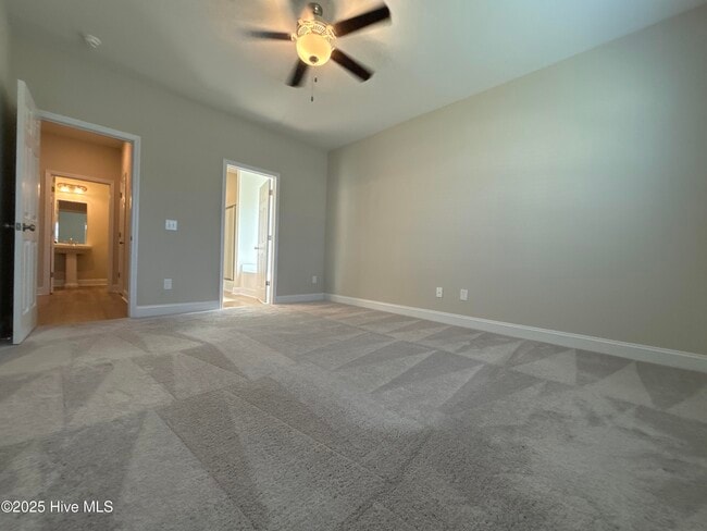 Building Photo - 208 Penster Ct
