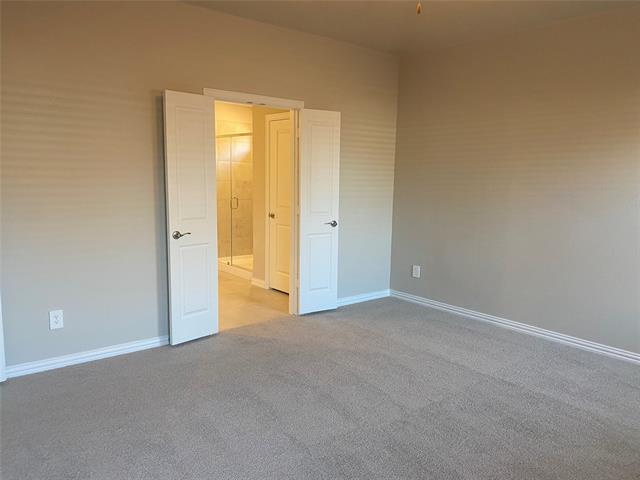 Building Photo - 2129 Mustang Wy