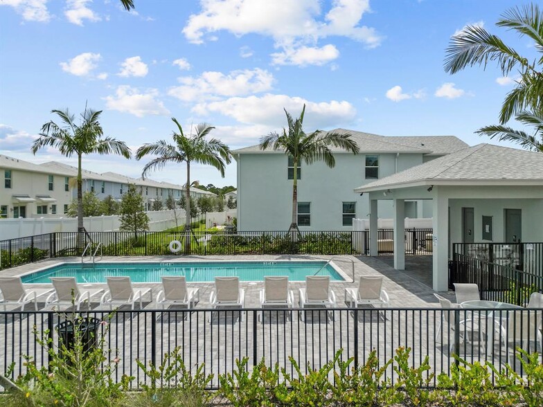 Pool area - 164 Osprey Preserve Blvd