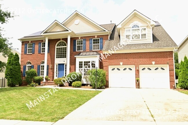 Primary Photo - Immaculate 5 Bedroom SFH W/ Private Deck &...