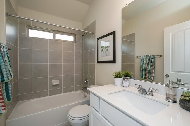 Building Photo - 681 Nautical Lp