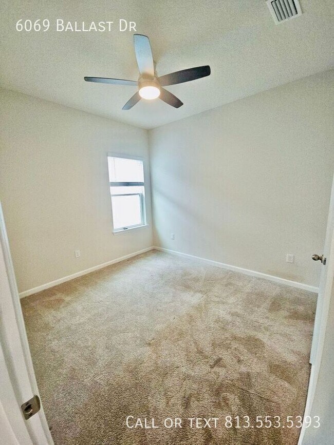 Building Photo - 6069 Ballast Dr