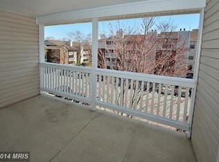 balcony - 1527 Lincoln Way