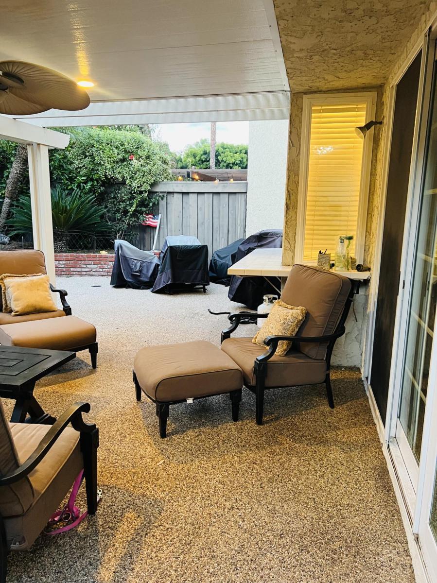 Building Photo - 659 W Terrylynn Pl