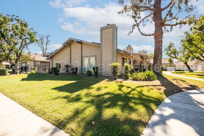 Primary Photo - 2 Bedroom/2 Bath Condo - $1495 per Month!