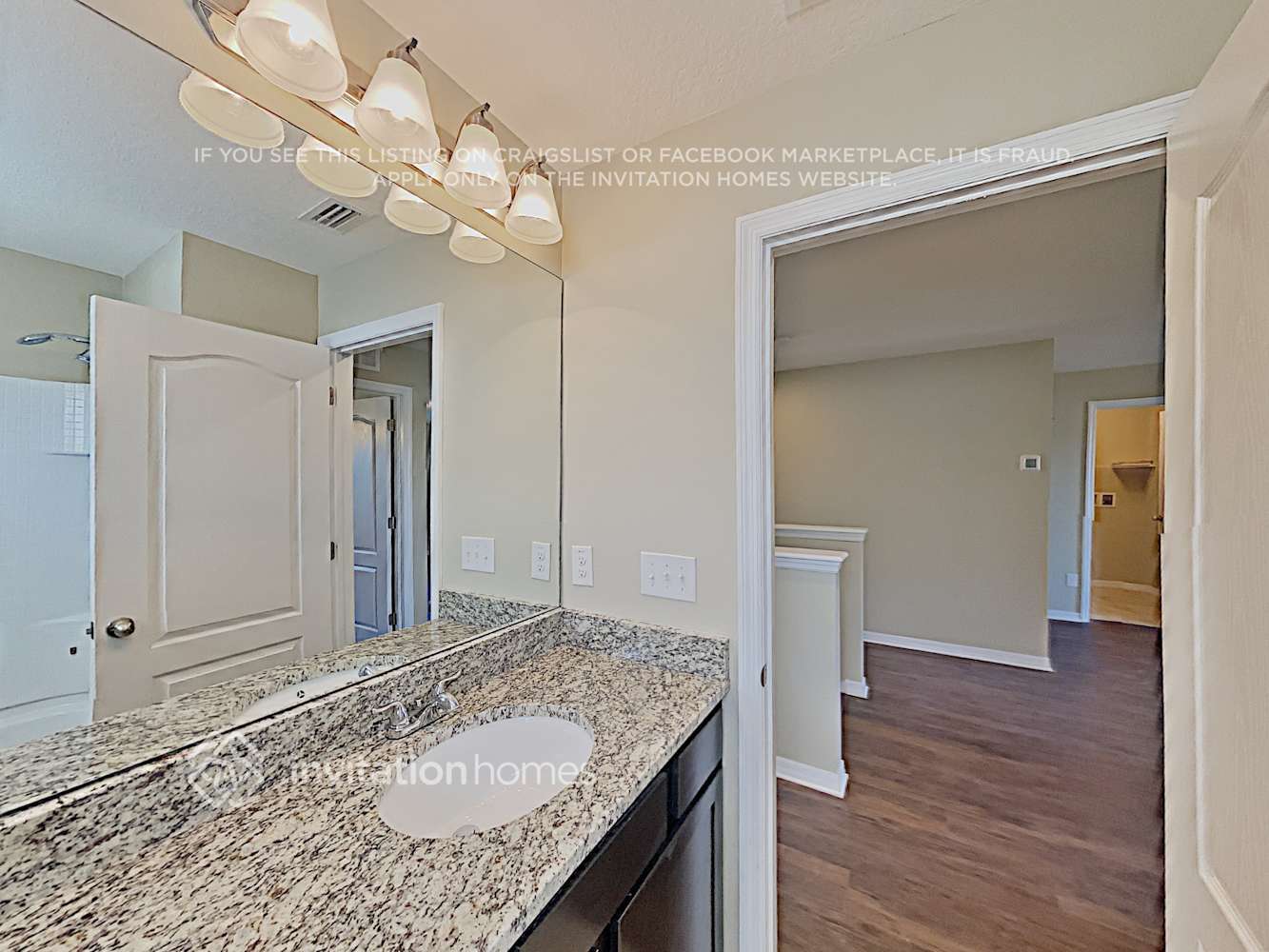 Building Photo - 11618 Warren Oaks Pl