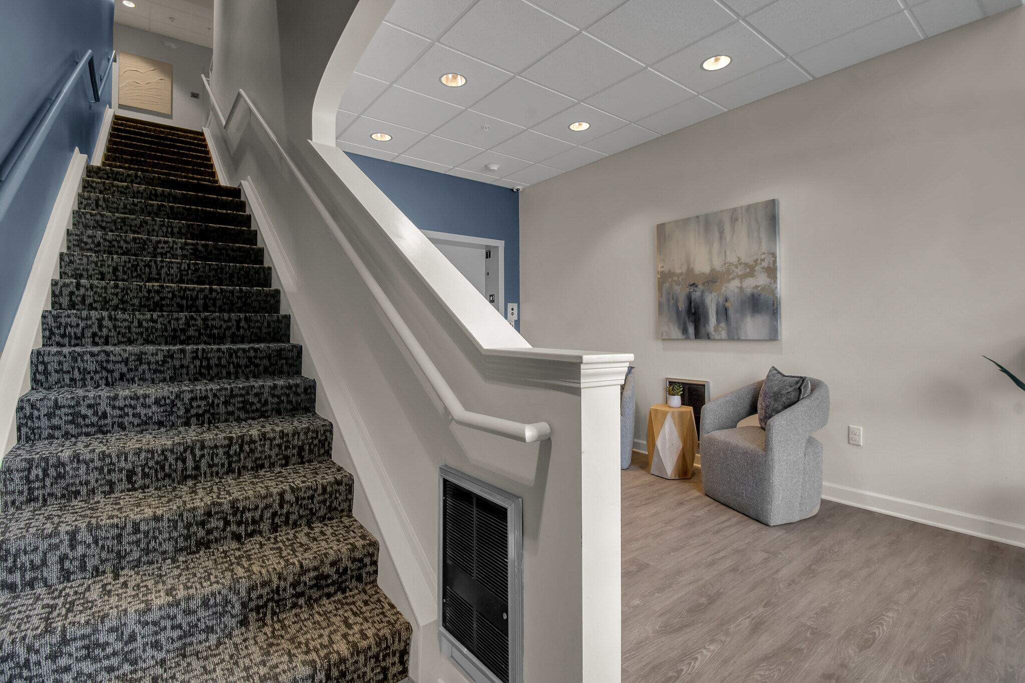 Building Photo - 5712 Main St