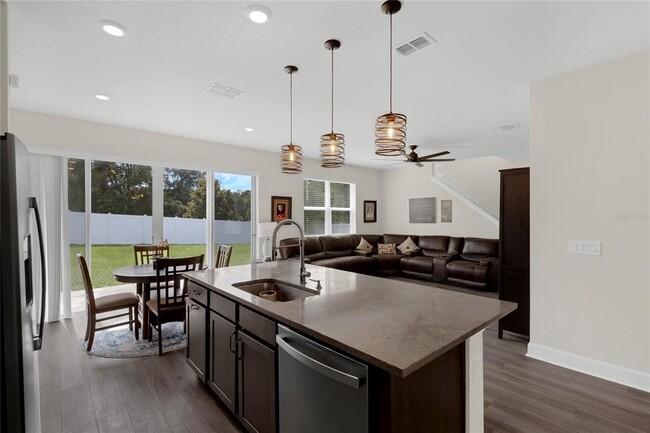 Building Photo - 2532 Autumn Stream Dr