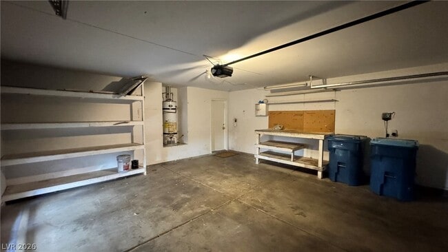 Building Photo - 9512 Chanticleer Ct