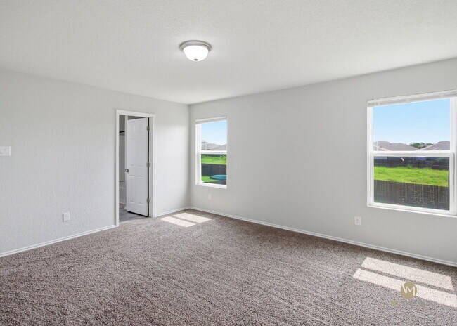Building Photo - 7526 Crestway Ridge