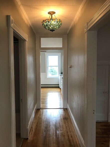 Building Photo - 17 Highland Park