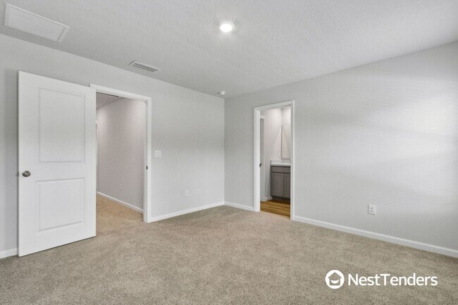 Building Photo - 14538 Macadamia Ln