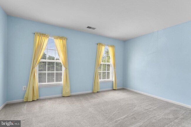 Building Photo - 6381 Stockbridge Overlook Ct