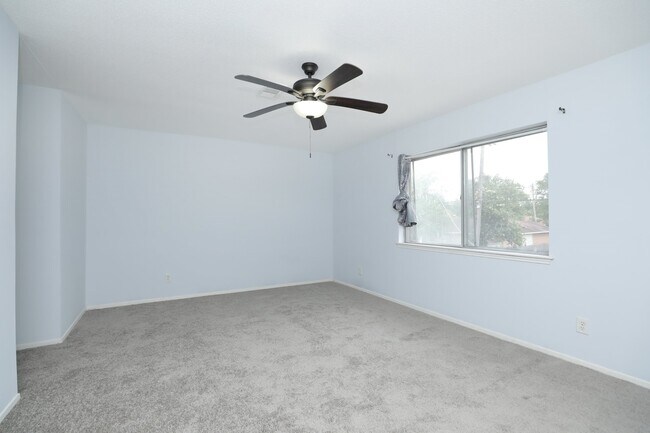 Building Photo - 8202 Fondren Rd