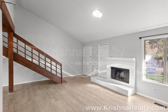 Building Photo - 9957 SW Scott Ct