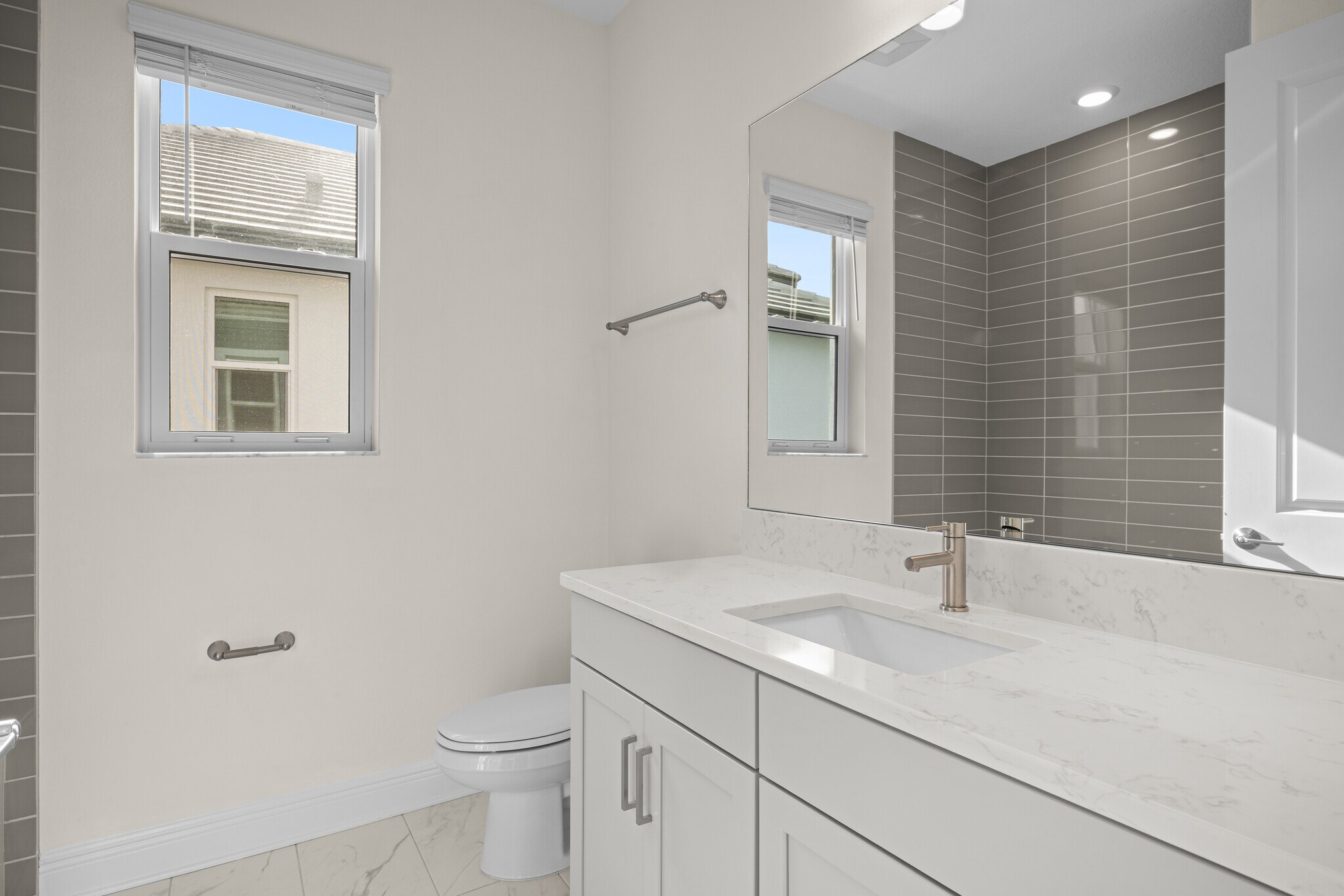 Building Photo - 17534 Savory Mist Cir
