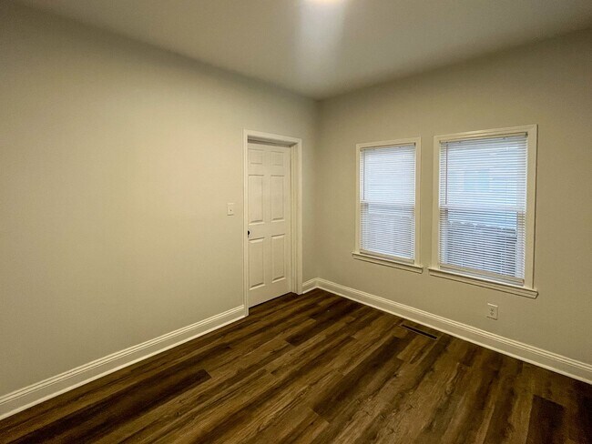 Building Photo - Beautifully Updated 3 Bed 2 Bath Haymount Home