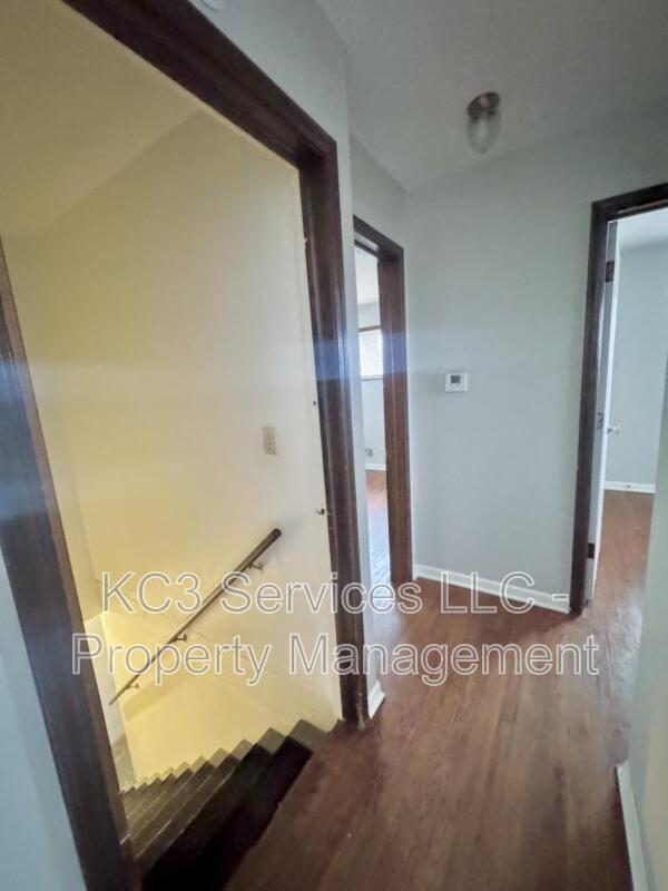 Building Photo - 202 NW 22nd St